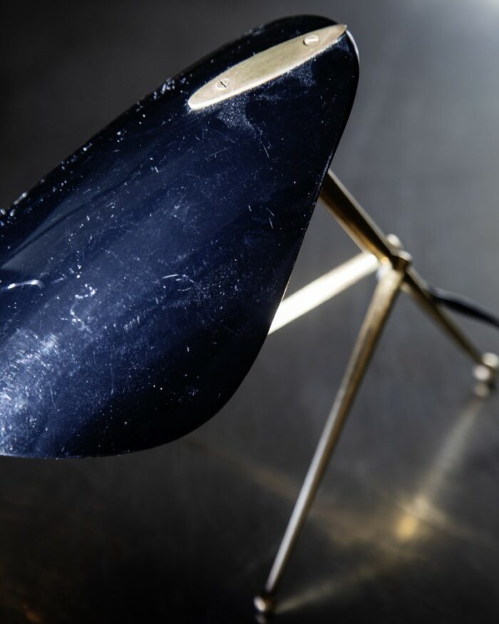 Paire de lampes tripodes de bureau – Image 2