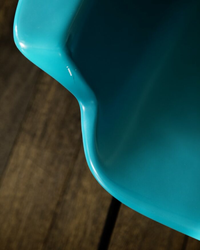 Fauteuil vampire de Pierre Guariche – Image 2