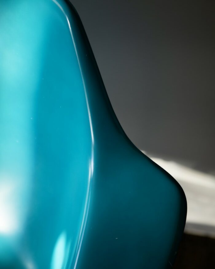 Fauteuil vampire de Pierre Guariche – Image 3